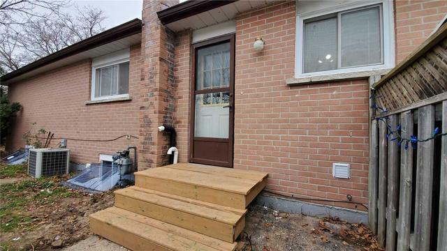 25a College Cres, House semidetached with 3 bedrooms, 2 bathrooms and 4 parking in Barrie ON | Image 23