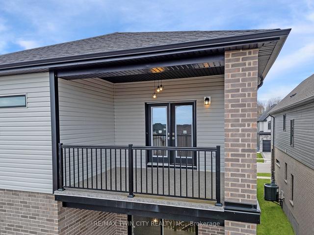 574 Bridgemill Cres, House detached with 4 bedrooms, 4 bathrooms and 5 parking in Kitchener ON | Image 16