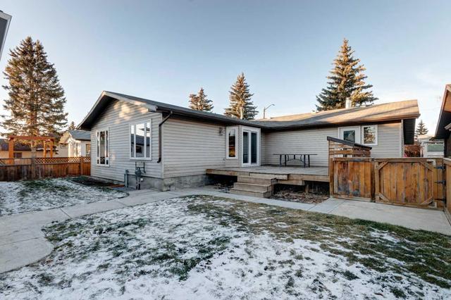 121 5 Avenue Nw, House detached with 4 bedrooms, 2 bathrooms and 1 parking in Airdrie AB | Image 26