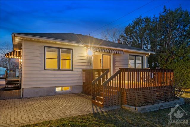 1622 Digby Street, House detached with 3 bedrooms, 1 bathrooms and 3 parking in Ottawa ON | Image 27