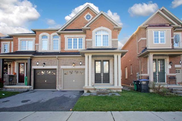 11 Dufay Rd N, House attached with 3 bedrooms, 4 bathrooms and 3 parking in Brampton ON | Image 1