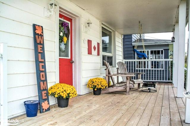 187 Boucher Street E, House detached with 2 bedrooms, 2 bathrooms and 2 parking in Meaford ON | Image 3