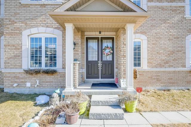 43 Ivor Cres, House attached with 3 bedrooms, 3 bathrooms and 6 parking in Brampton ON | Image 34