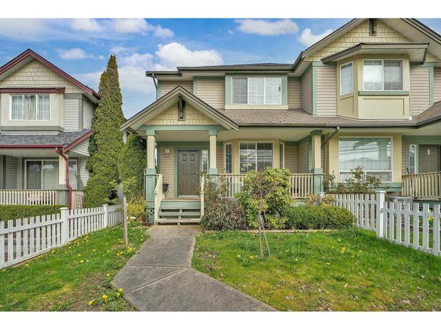 6736 184 Street, House attached with 4 bedrooms, 4 bathrooms and 3 parking in Surrey BC | Image 1