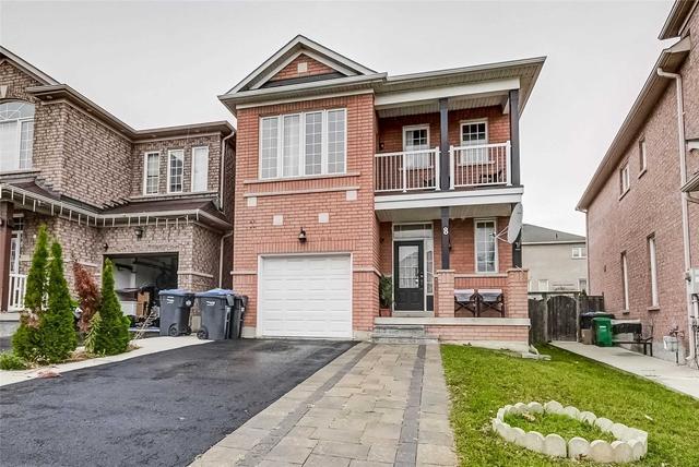 8 Tobermory Cres, House detached with 3 bedrooms, 3 bathrooms and 4 parking in Brampton ON | Image 12