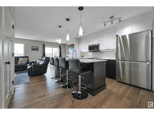 7133 Cardinal Wy Sw, House semidetached with 3 bedrooms, 2 bathrooms and null parking in Edmonton AB | Image 6