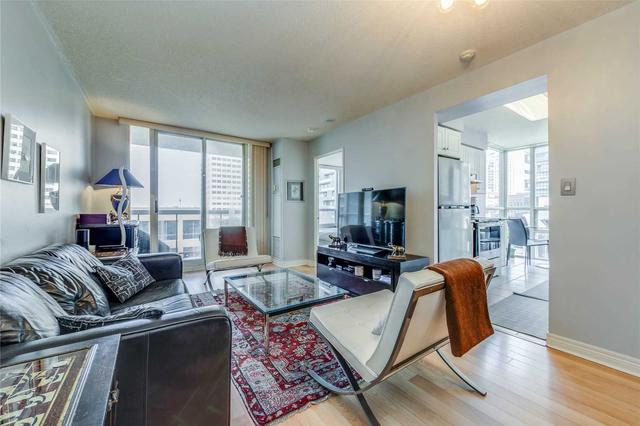 1203 - 43 Eglinton Ave E, Condo with 2 bedrooms, 1 bathrooms and 1 parking in Toronto ON | Image 2