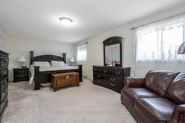69 Summerset Dr, House detached with 3 bedrooms, 3 bathrooms and 6 parking in Barrie ON | Image 2