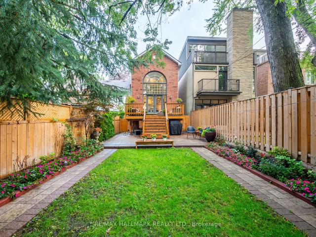 74 Macpherson Ave, House detached with 3 bedrooms, 4 bathrooms and 2 parking in Toronto ON | Image 32