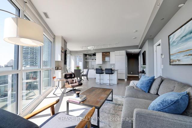 1904 - 59 Annie Craig Dr, Condo with 2 bedrooms, 2 bathrooms and 1 parking in Toronto ON | Image 2