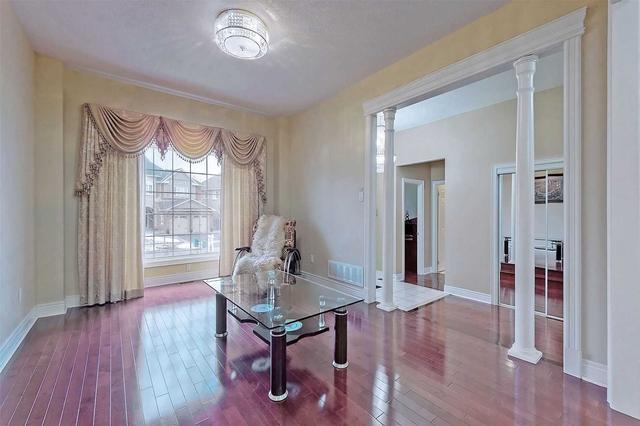 18 Roberson Dr, House detached with 5 bedrooms, 7 bathrooms and 6 parking in Ajax ON | Image 34