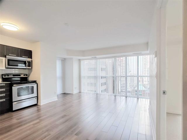 1201 - 28 Ted Rogers Way, Condo with 1 bedrooms, 1 bathrooms and 0 parking in Toronto ON | Image 1