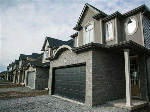 8577 Jennifer Cres, House detached with 3 bedrooms, 3 bathrooms and 2 parking in Niagara Falls ON | Image 3