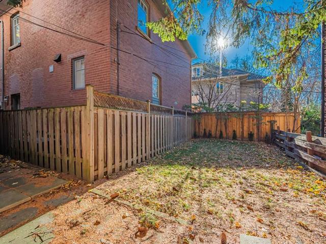 148 Rosewell Ave, House detached with 3 bedrooms, 2 bathrooms and 6 parking in Toronto ON | Image 28