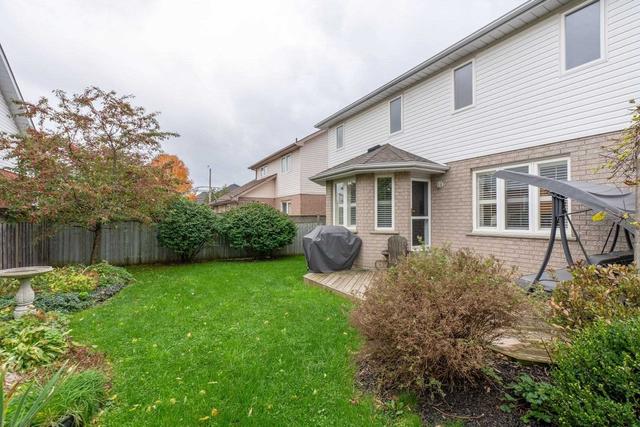 284 Niagara Dr, House detached with 3 bedrooms, 4 bathrooms and 5 parking in Oshawa ON | Image 34