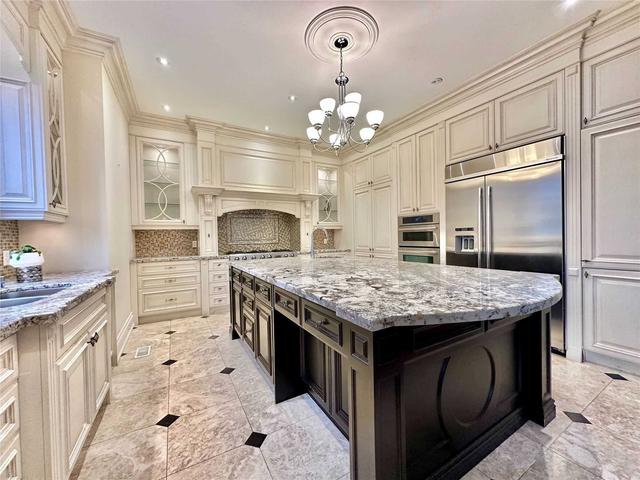 11 Gwendolen Cres, House detached with 4 bedrooms, 8 bathrooms and 6 parking in Toronto ON | Image 37