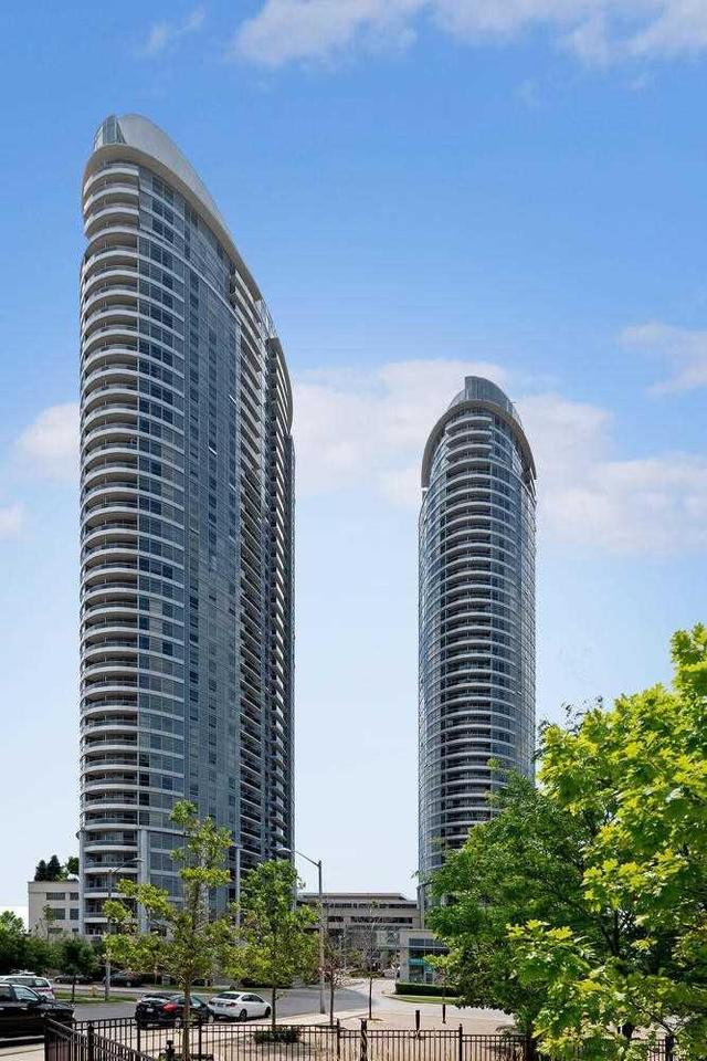 1919 - 135 Village Green Sq, Condo with 2 bedrooms, 2 bathrooms and 2 parking in Toronto ON | Image 1