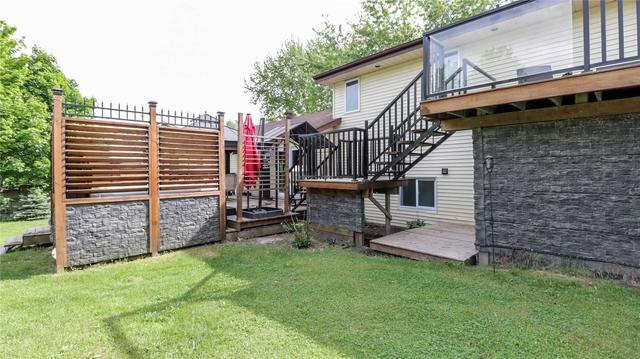 26 Moon Cres, House detached with 4 bedrooms, 2 bathrooms and 8 parking in Oro Medonte ON | Image 39