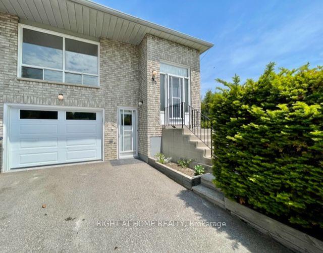 main - 93 Maplegrove Ave, House detached with 3 bedrooms, 1 bathrooms and 2 parking in Bradford West Gwillimbury ON | Image 1