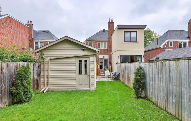 28 Glenbrae Ave, House semidetached with 2 bedrooms, 2 bathrooms and 1 parking in Toronto ON | Image 33