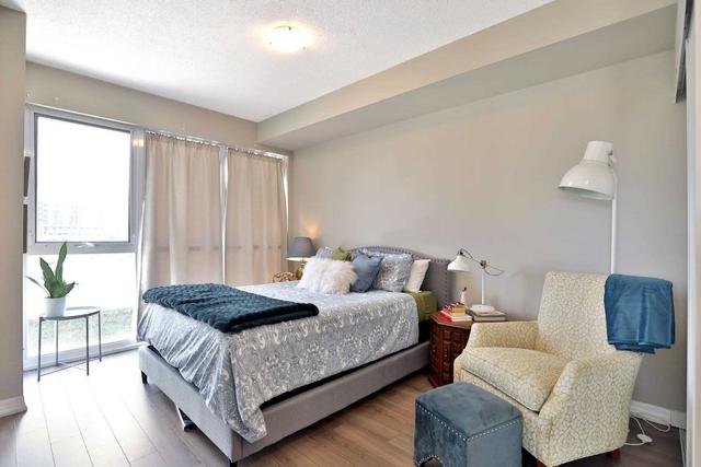 410 - 5001 Corporate Dr, Condo with 2 bedrooms, 2 bathrooms and 2 parking in Burlington ON | Image 3
