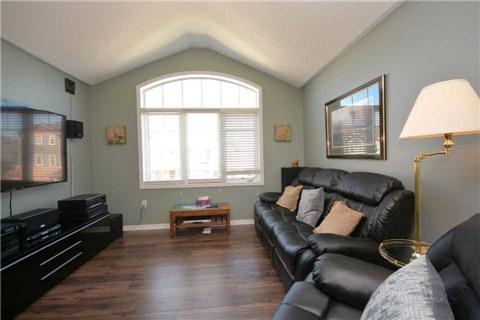 25 Mercedes Rd, House detached with 4 bedrooms, 3 bathrooms and 2 parking in Brampton ON | Image 14