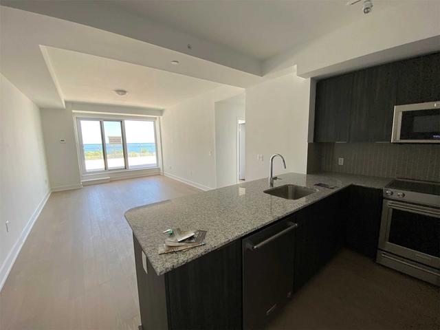 820 - 30 Shore Breeze Dr, Condo with 3 bedrooms, 2 bathrooms and 1 parking in Toronto ON | Image 14