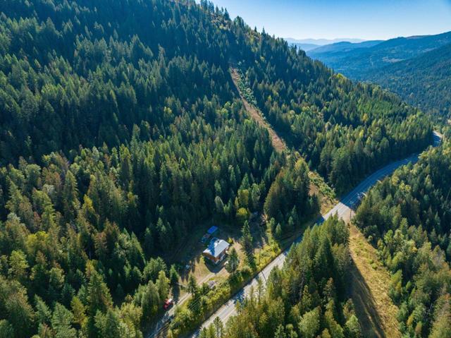 1110 Highway 22, House detached with 3 bedrooms, 1 bathrooms and null parking in Kootenay Boundary B BC | Image 42