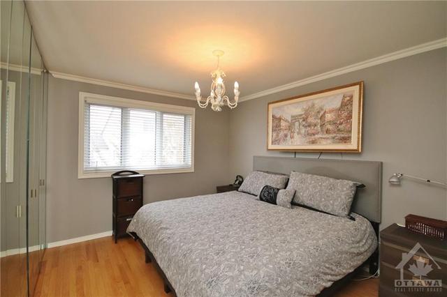 1031 Alenmede Crescent, House detached with 3 bedrooms, 3 bathrooms and 3 parking in Ottawa ON | Image 16