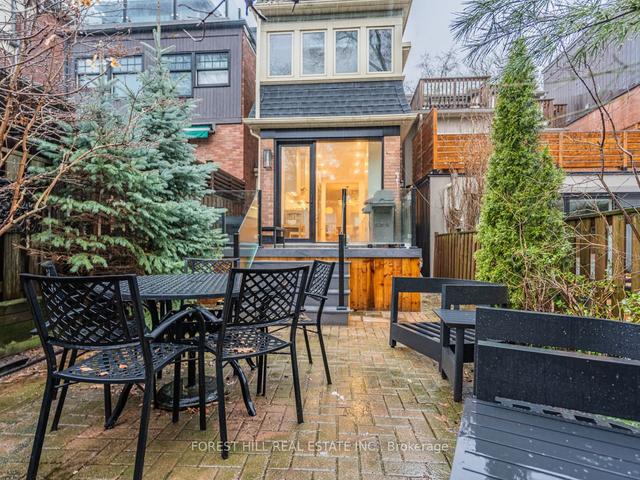 101 Balmoral Ave, House semidetached with 3 bedrooms, 3 bathrooms and 1 parking in Toronto ON | Image 22