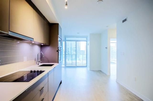 608e - 576 Front St, Condo with 1 bedrooms, 1 bathrooms and 0 parking in Toronto ON | Image 28