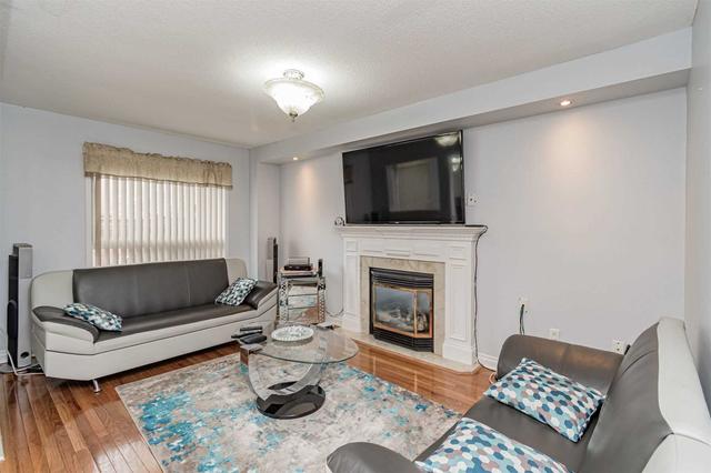 5 Blue Lake Ave, House detached with 4 bedrooms, 4 bathrooms and 6 parking in Brampton ON | Image 30
