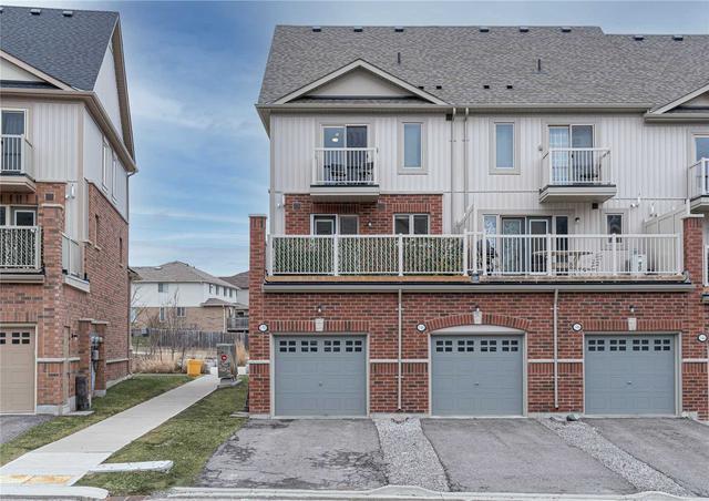 150 Watson Pkwy N, Townhouse with 3 bedrooms, 3 bathrooms and 2 parking in Guelph ON | Image 12