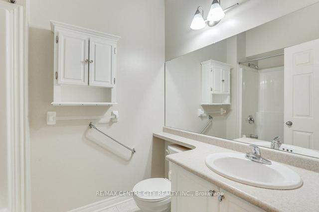 19 - 575 Mcgarrell Pl W, Condo with 2 bedrooms, 3 bathrooms and 2 parking in London ON | Image 9