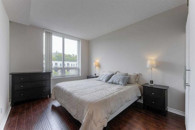 811 - 18 William Carson Cres, Condo with 2 bedrooms, 2 bathrooms and 1 parking in Toronto ON | Image 10