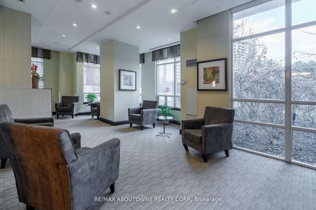 505 - 3504 Hurontario St, Condo with 2 bedrooms, 2 bathrooms and 1 parking in Mississauga ON | Image 27