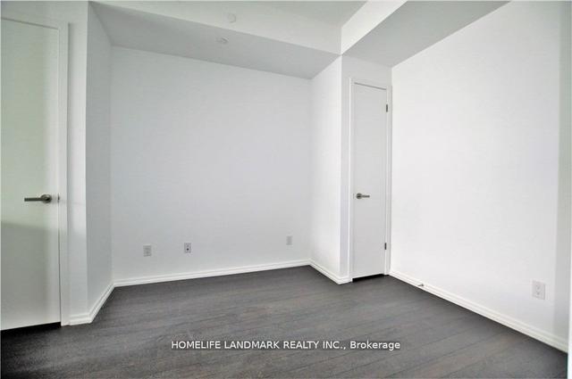 1704 - 197 Yonge St, Condo with 1 bedrooms, 1 bathrooms and 0 parking in Toronto ON | Image 11