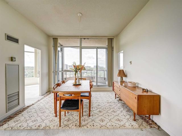 1429 - 10 Guildwood Pkwy, Condo with 2 bedrooms, 2 bathrooms and 1 parking in Toronto ON | Image 3