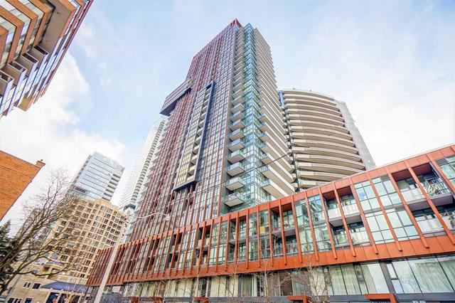 2101 - 32 Davenport Rd, Condo with 0 bedrooms, 1 bathrooms and 0 parking in Toronto ON | Image 4
