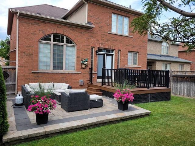 2094 Devonshire Cres, House detached with 4 bedrooms, 5 bathrooms and 6 parking in Oakville ON | Image 33