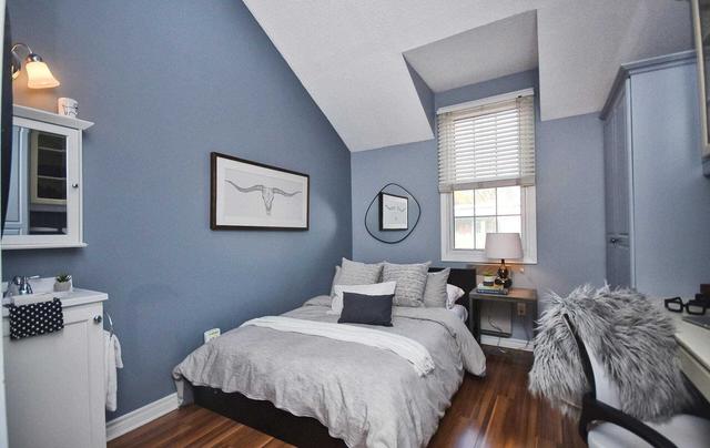 04 - 101 Glen Manor Dr, Townhouse with 3 bedrooms, 3 bathrooms and 1 parking in Toronto ON | Image 8