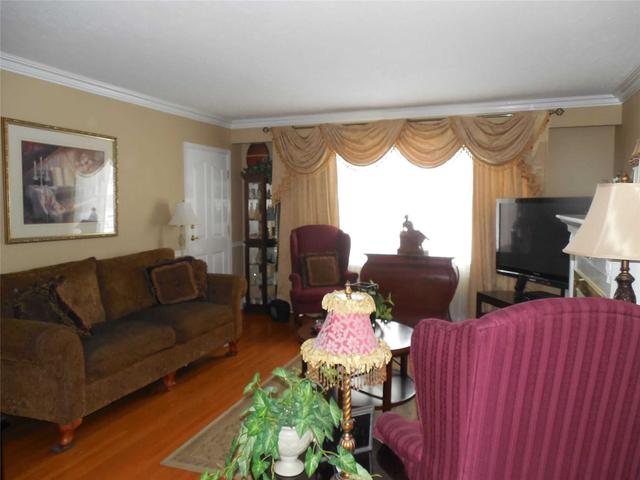 192 Cromwell Ave, House detached with 4 bedrooms, 4 bathrooms and 7 parking in Oshawa ON | Image 11