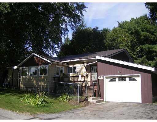 362 Dodge Dr, House detached with 2 bedrooms, 2 bathrooms and null parking in Tay ON | Image 2