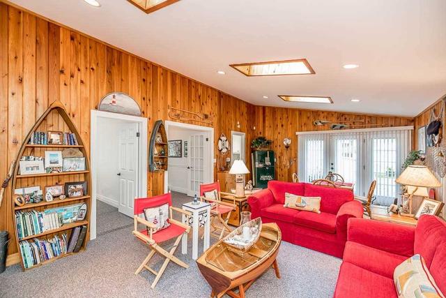 86 Sugarbush Tr, House detached with 6 bedrooms, 2 bathrooms and 6 parking in Kawartha Lakes ON | Image 15
