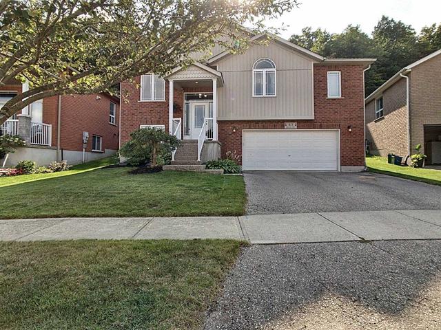 43 Erika Crt, House detached with 3 bedrooms, 3 bathrooms and 4 parking in Kitchener ON | Image 1