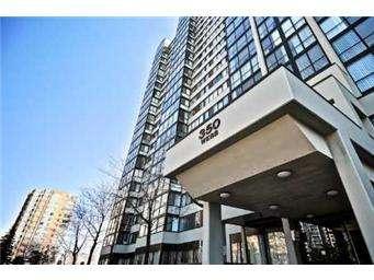 350 Webb Dr, Condo with 2 bedrooms, 2 bathrooms and null parking in Mississauga ON | Image 1