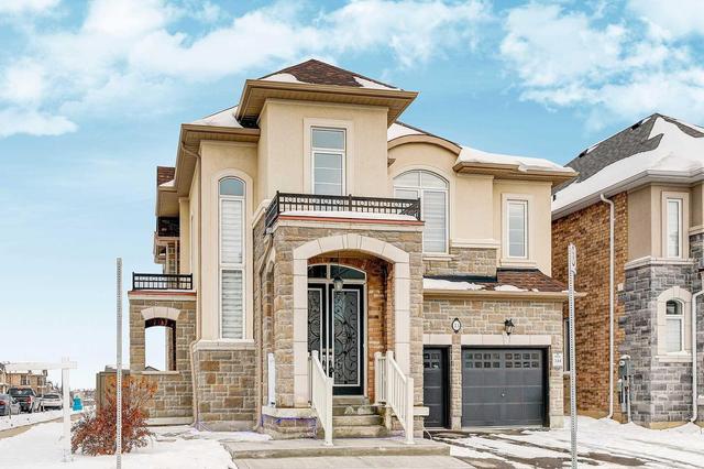 13 Hoxton Rd E, House detached with 4 bedrooms, 5 bathrooms and 4 parking in Brampton ON | Image 1