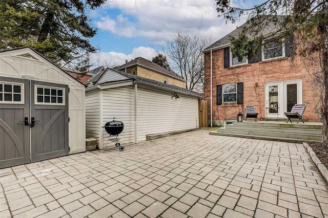 44 Fairfield Rd, House detached with 3 bedrooms, 2 bathrooms and 4 parking in Toronto ON | Image 14