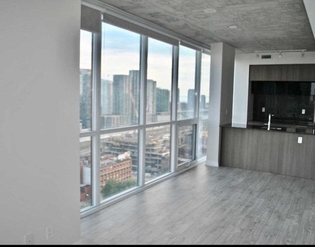 2005 - 88 Blue Jays Way, Condo with 2 bedrooms, 2 bathrooms and 1 parking in Toronto ON | Image 10