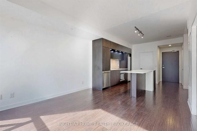 519 - 55 Regent Park Blvd, Condo with 1 bedrooms, 1 bathrooms and 1 parking in Toronto ON | Image 6